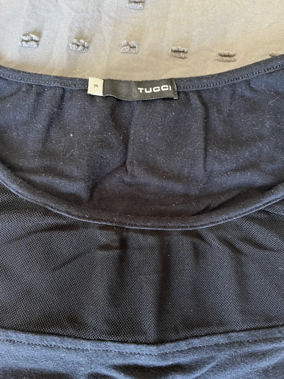 Remera Tucci · Talle M