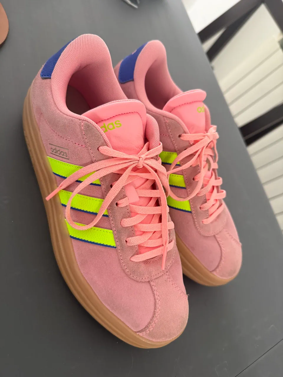 Zapatillas adidas - imagen 1