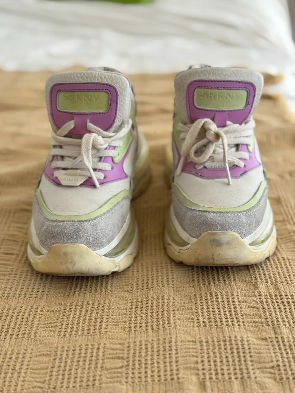 Zapatillas Sarkany - imagen 1