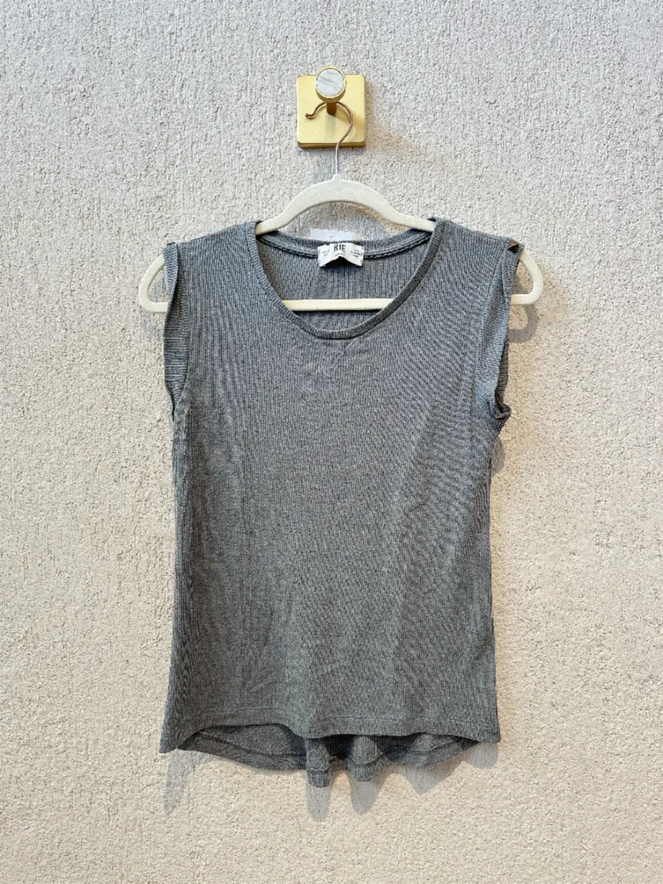 Musculosa Rie - imagen 1