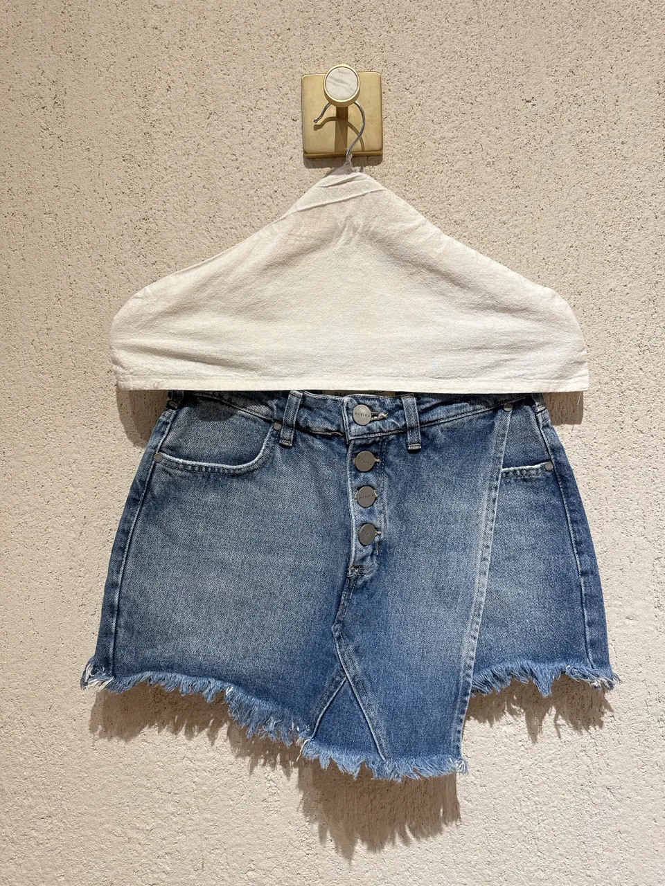 Short Ossira - imagen 1