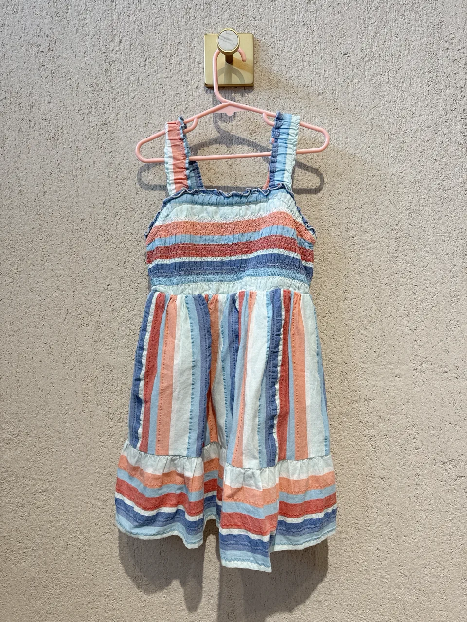 Vestido corto Cat & Jack · Talle 6 años / 116 cm
