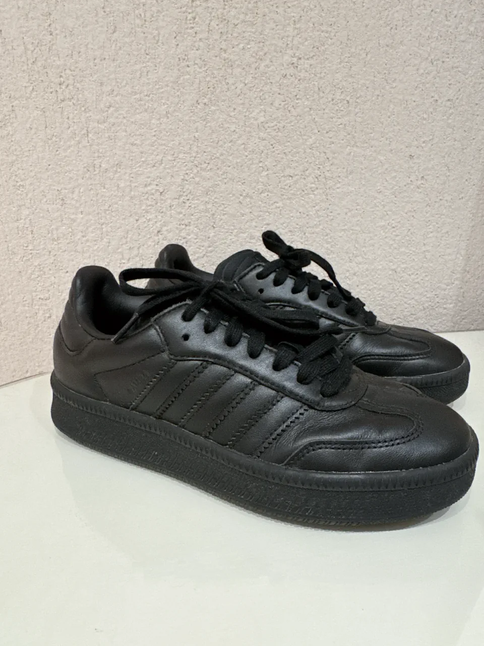 Zapatillas adidas - imagen 1