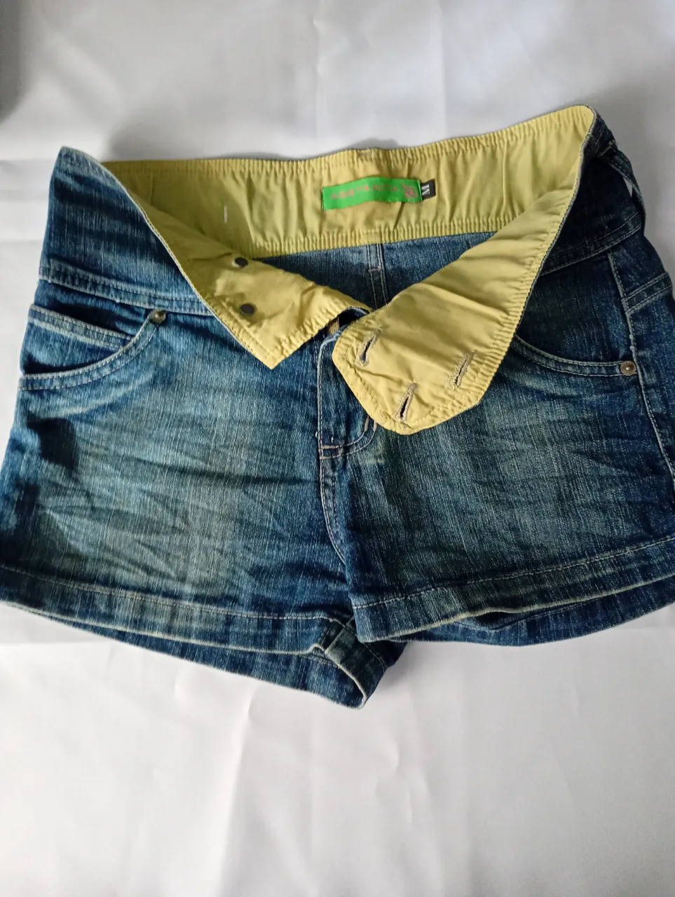 Short Abstracta · Talle M
