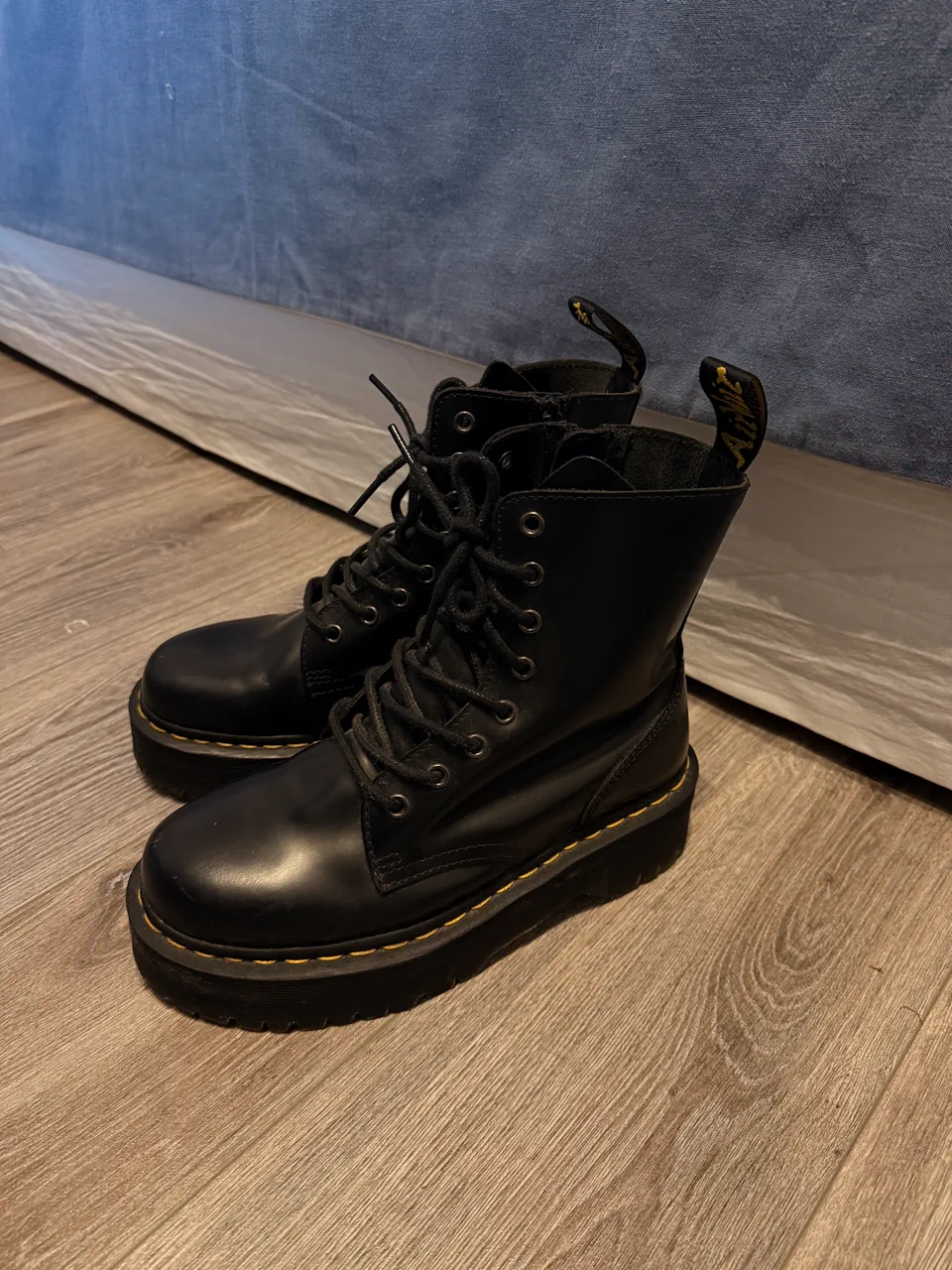 Borcegos Dr. Martens - imagen 1