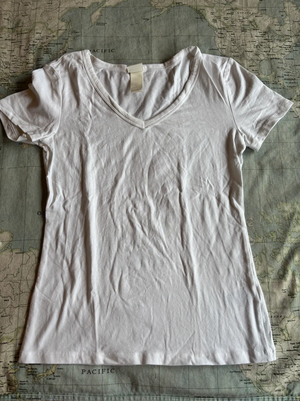 Remera H&M - imagen 1