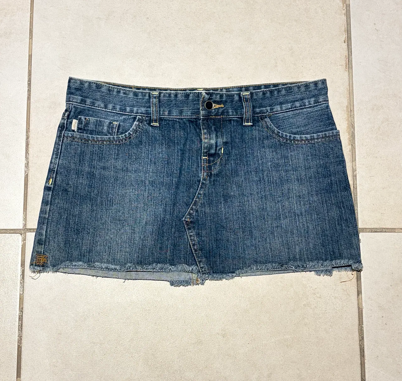 Minifalda 47 Street · Talle M