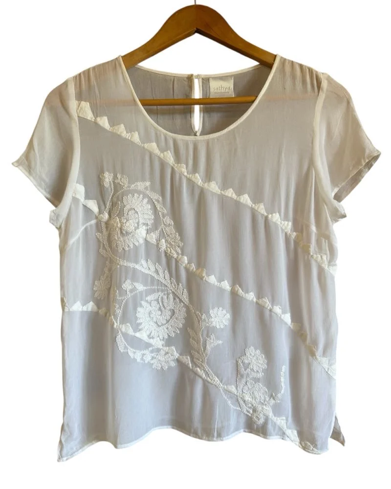 Blusa Sathya · Talle S