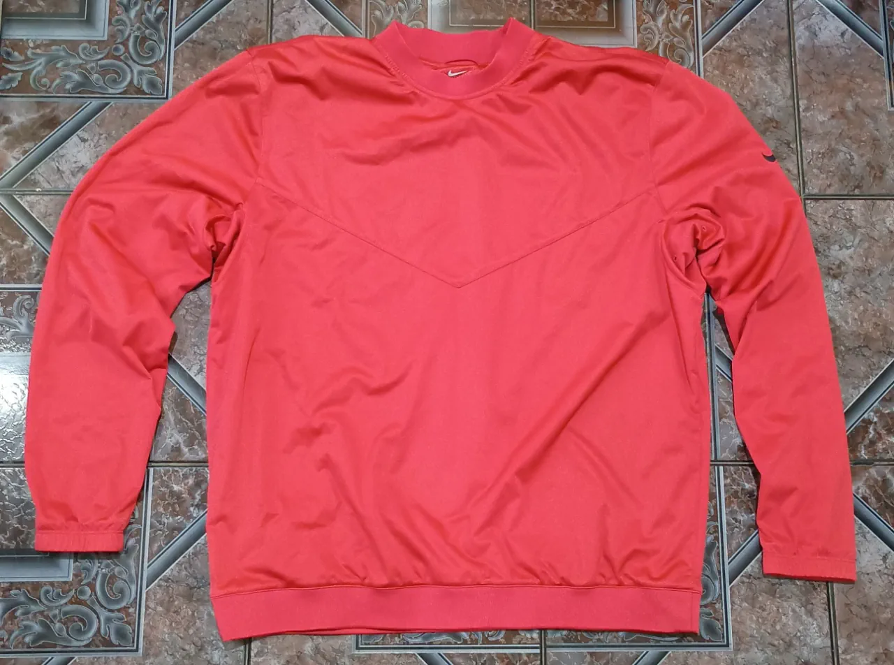 Nike · Talle M