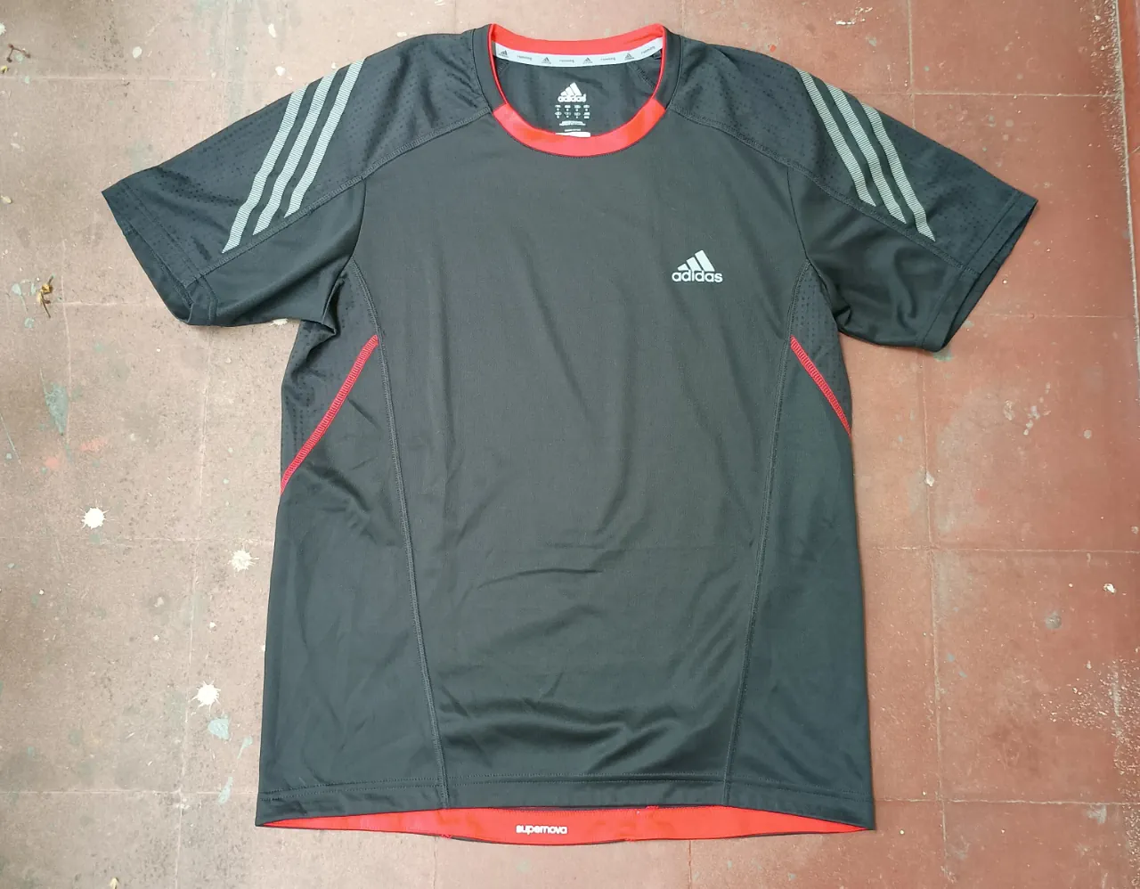Remera adidas - imagen 1