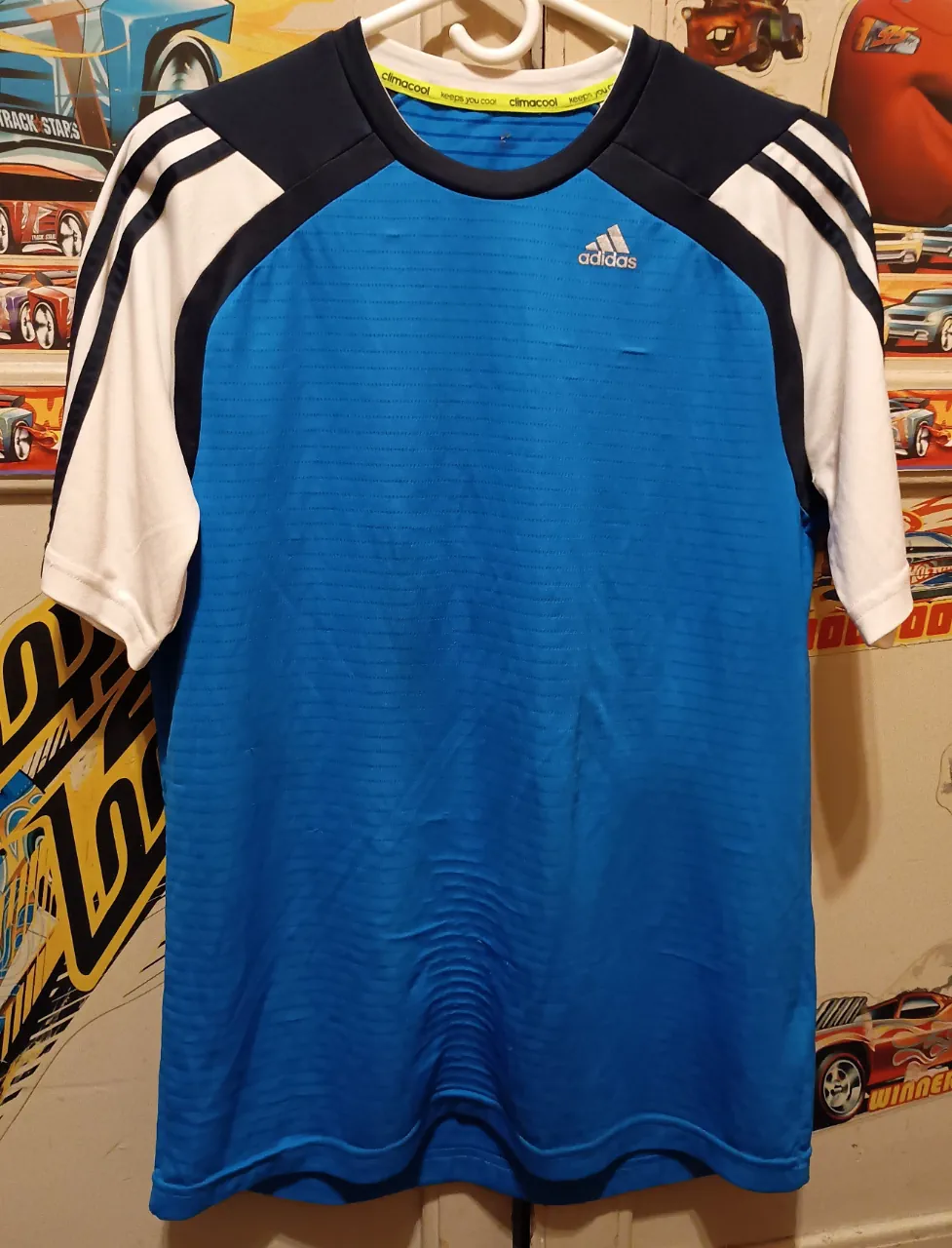 adidas · Talle S