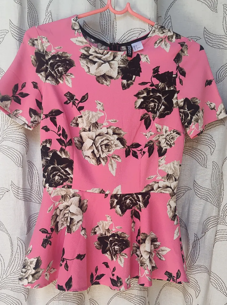 Remera H&M - imagen 1