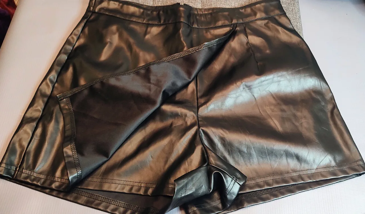 Pollera Shein · Talle L