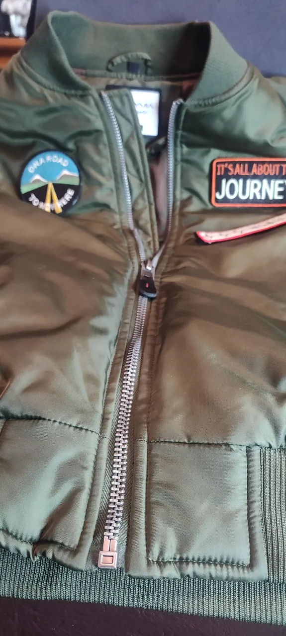 Campera Valkymia - imagen 4