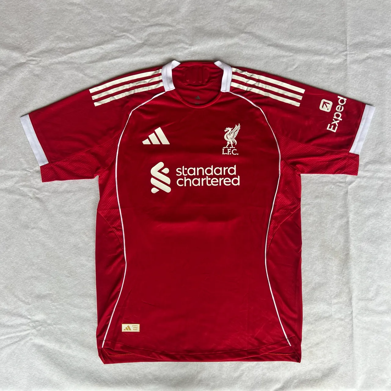 Camiseta adidas · Talle XL