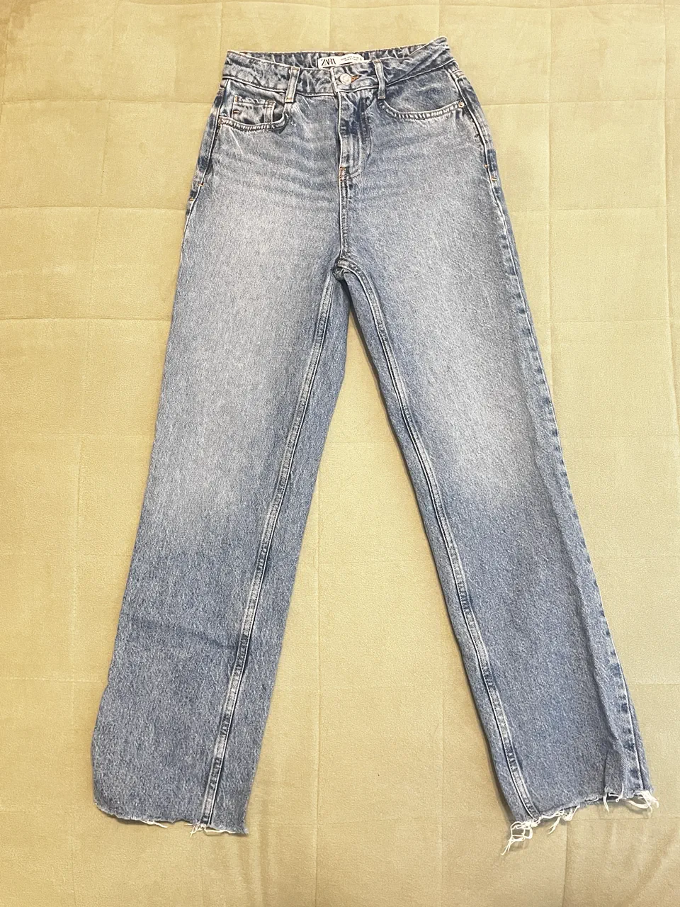 Zara · Talle EU 32