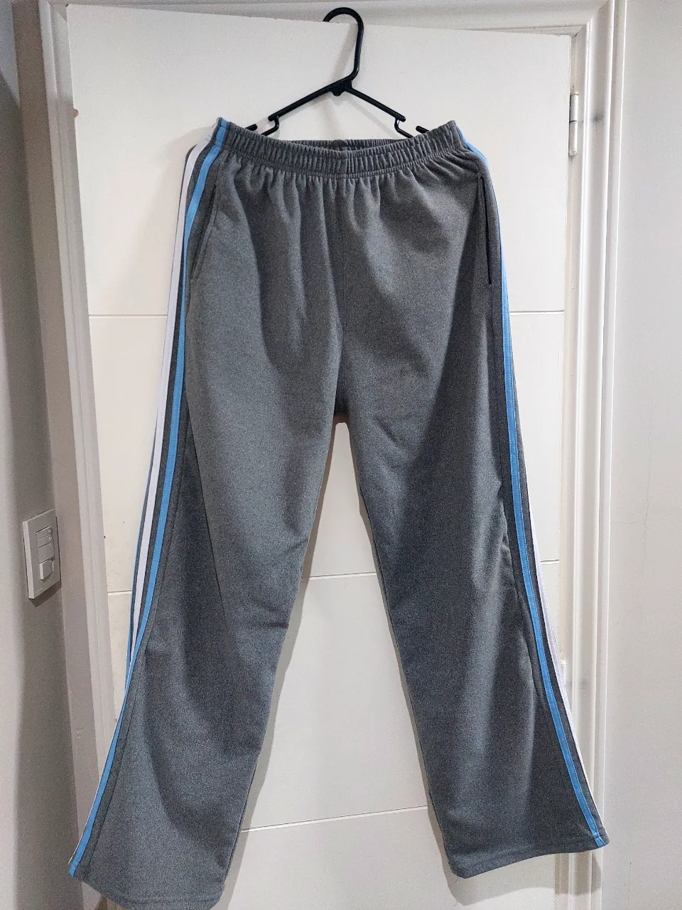 Pantalón Sin marca 🩷 · Talle L