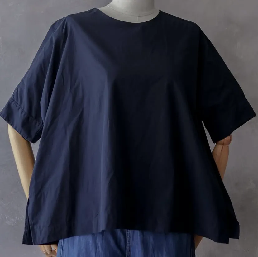 Remera Uniqlo · Talle único