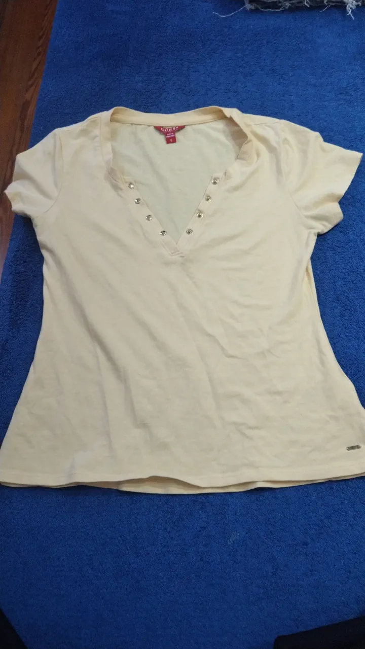 GUESS · Talle M