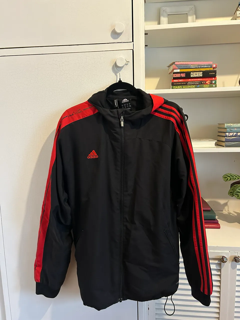 adidas · Talle M