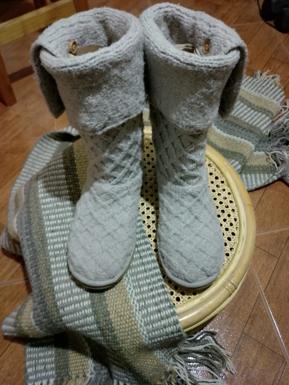 Botas UGG · Talle AR 39