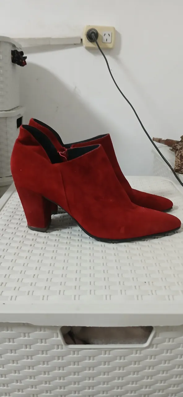 Botines Ruben Cassin - imagen 1