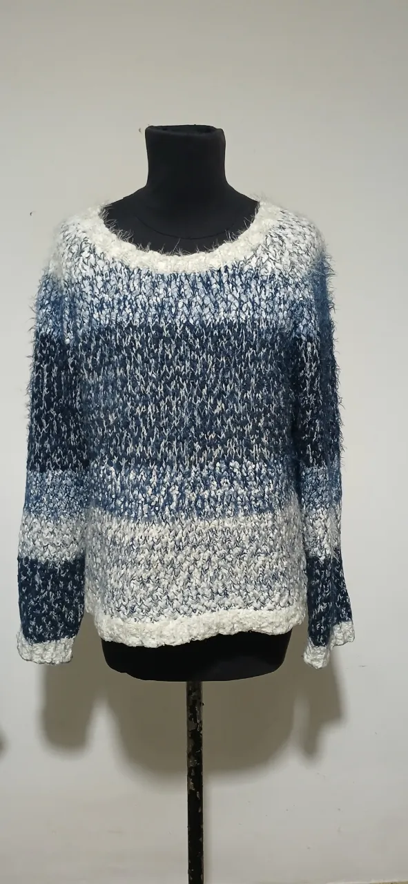 Sweater Desconozco - imagen 1