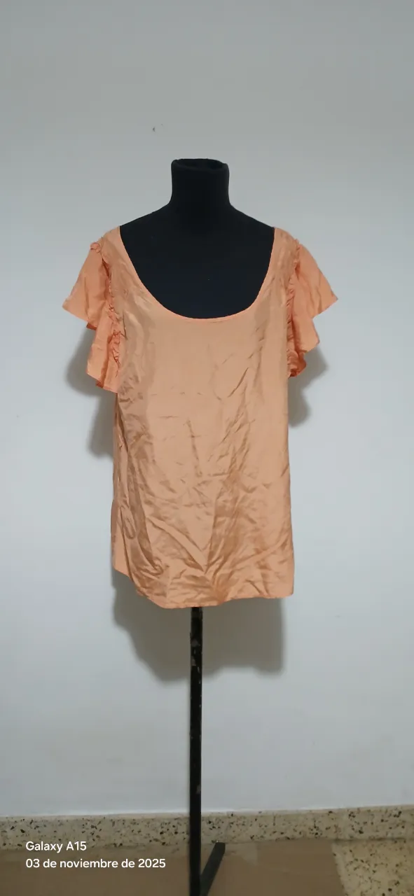 Blusa Banana Republic · Talle L