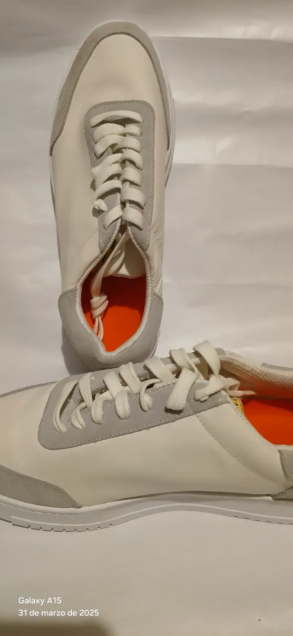 Zapatillas Paradigmas · Talle AR 45