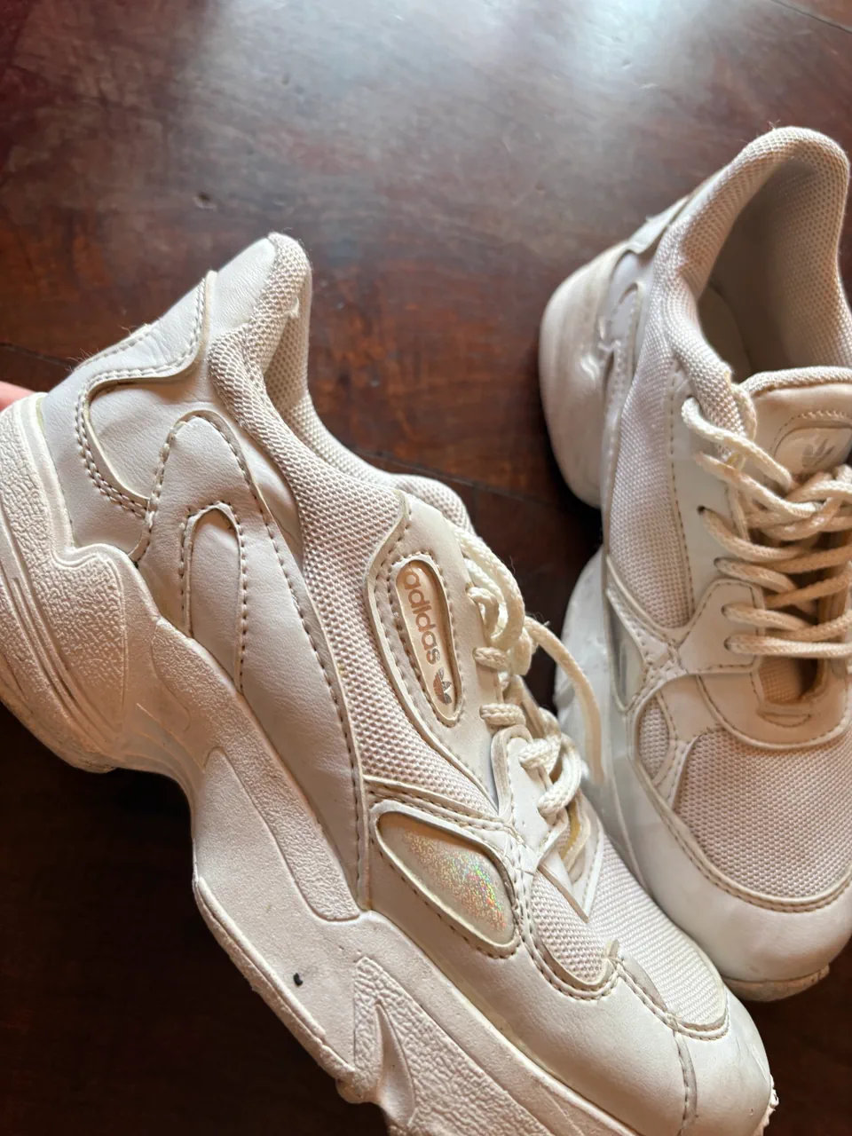 adidas · Talle AR 36