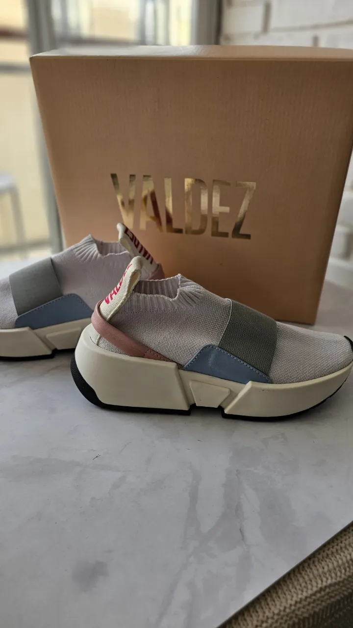 Zapatillas Valdez - imagen 1