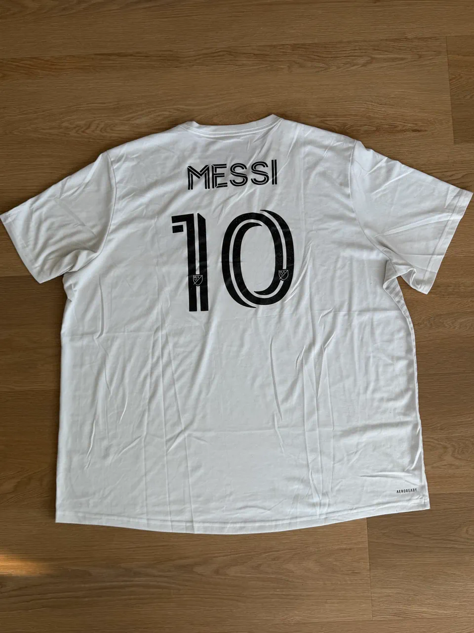 Remera adidas - imagen 1