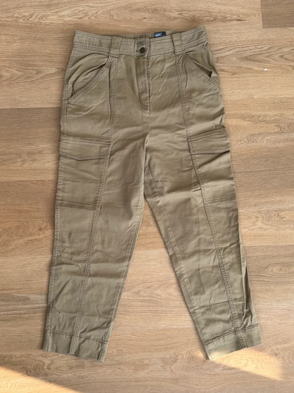 H&M · Talle EU 44