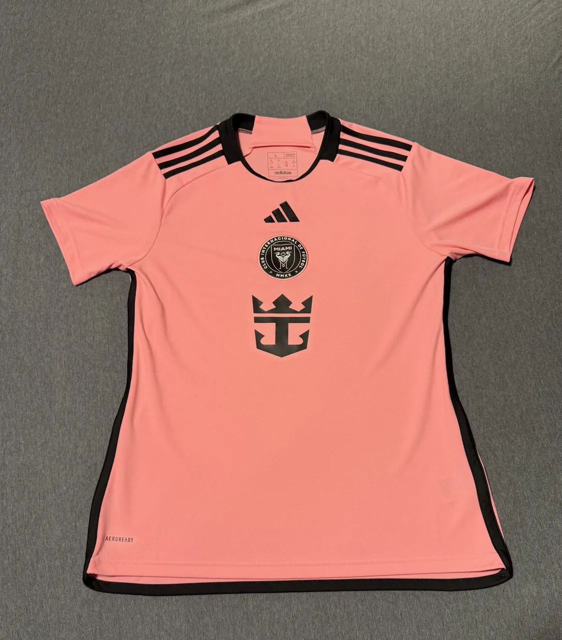 Remera adidas - imagen 1