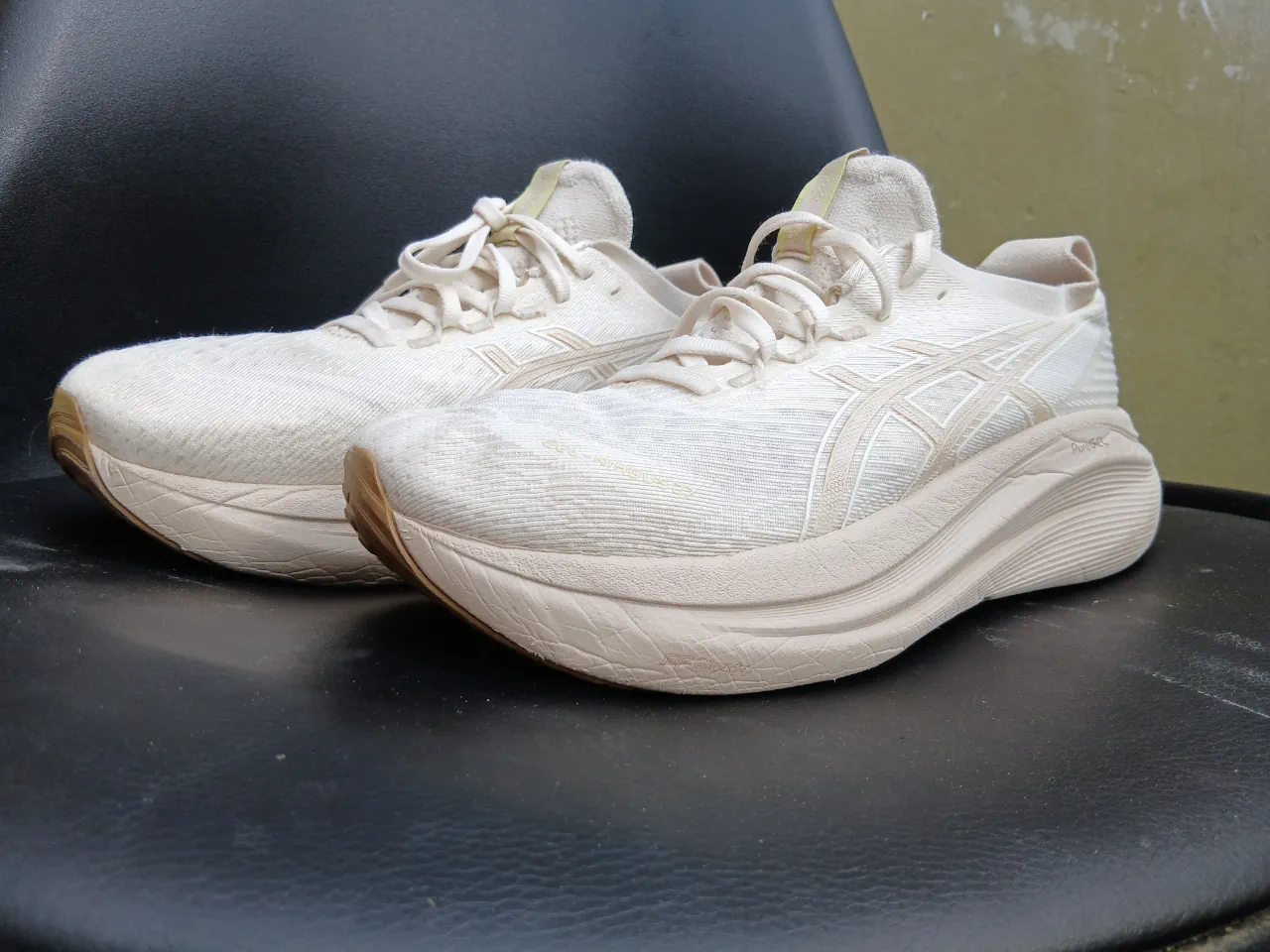 Zapatillas Asics - imagen 1