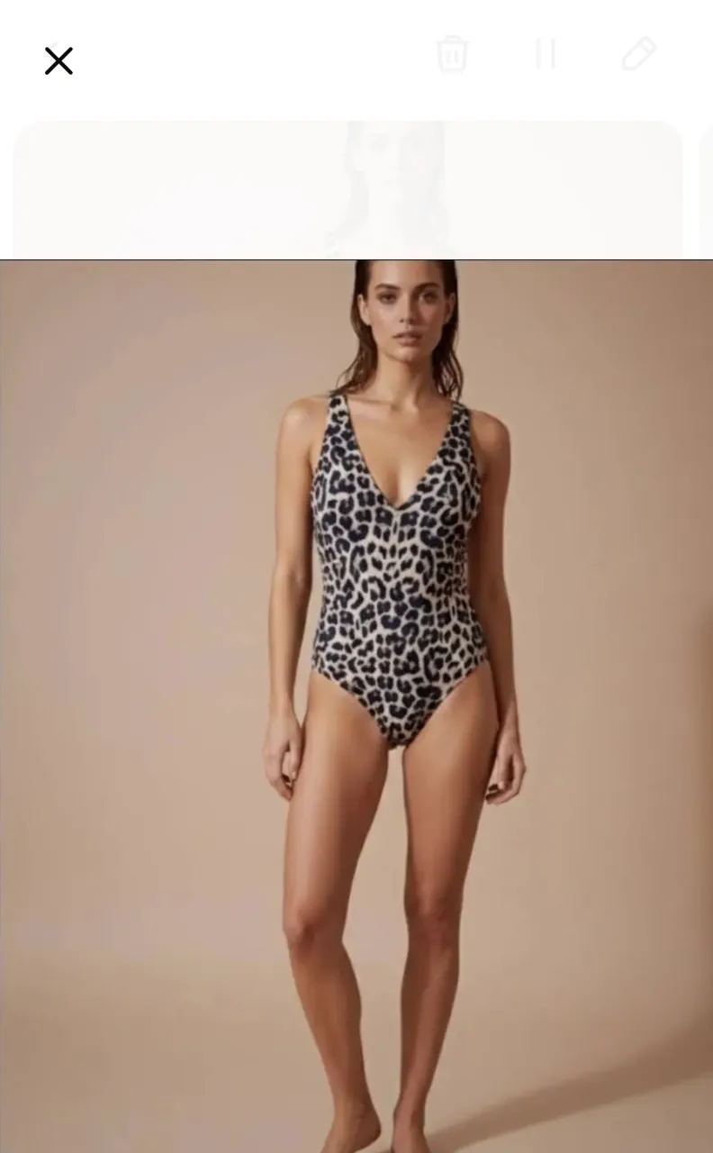 Traje de baño Caro Cuore · Talle L