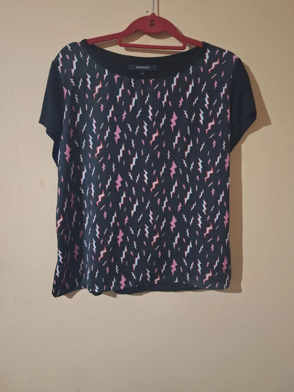 Remera Markova - imagen 1