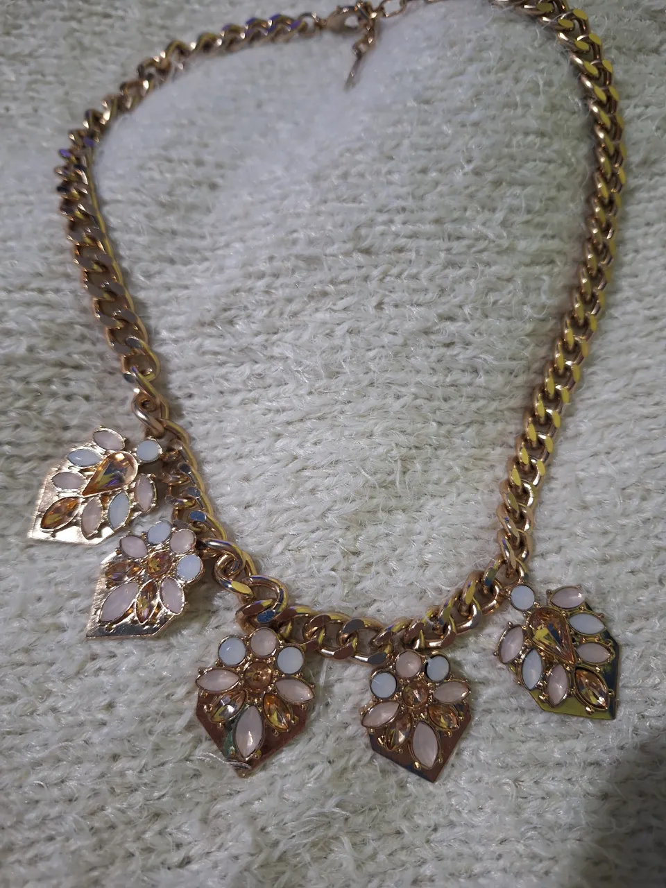 Collar Isadora
