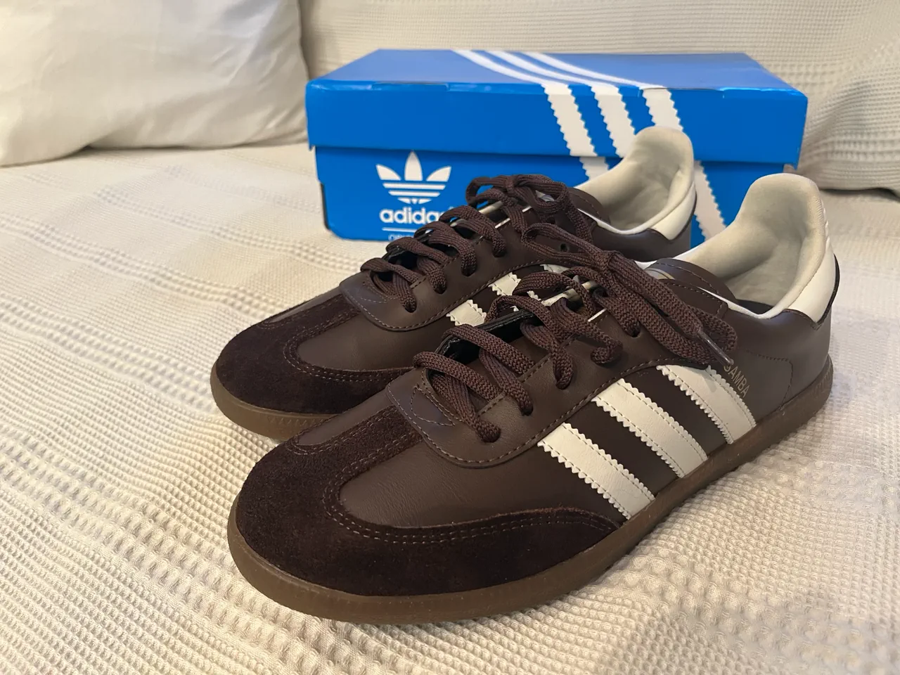 Adidas no original · Talle AR 40