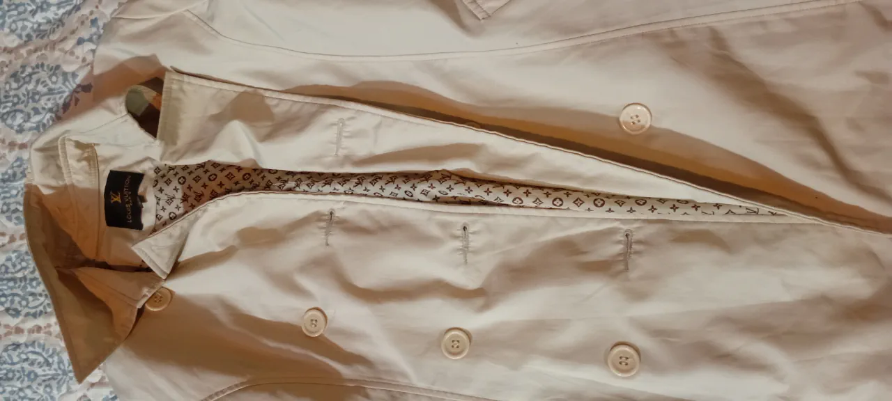 Louis Vuitton · Talle 3