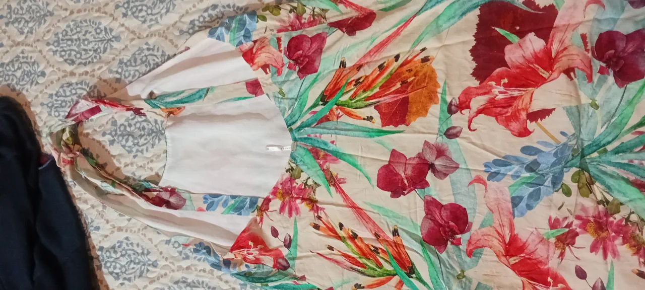 Musculosa Ossira - imagen 1