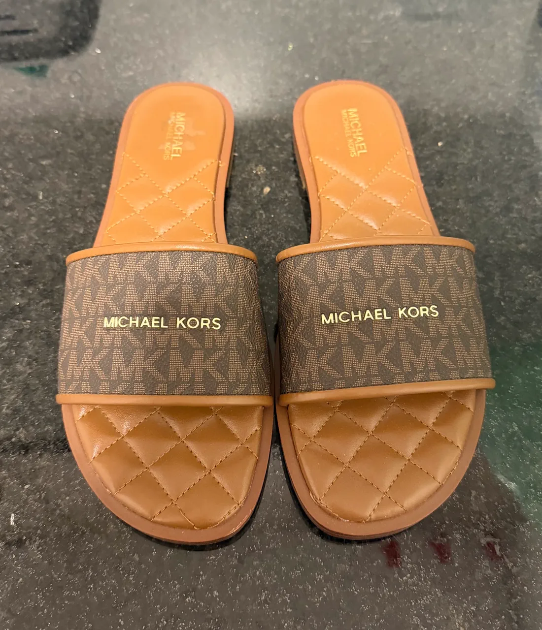 Michael Kors · Talle AR 36