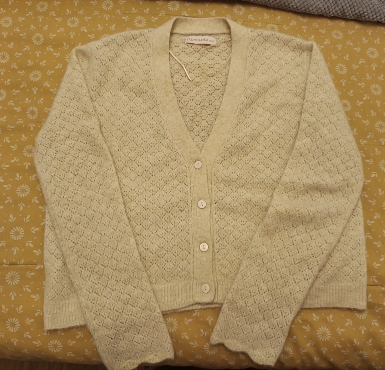 Cardigan Cuesta Blanca · Talle 2