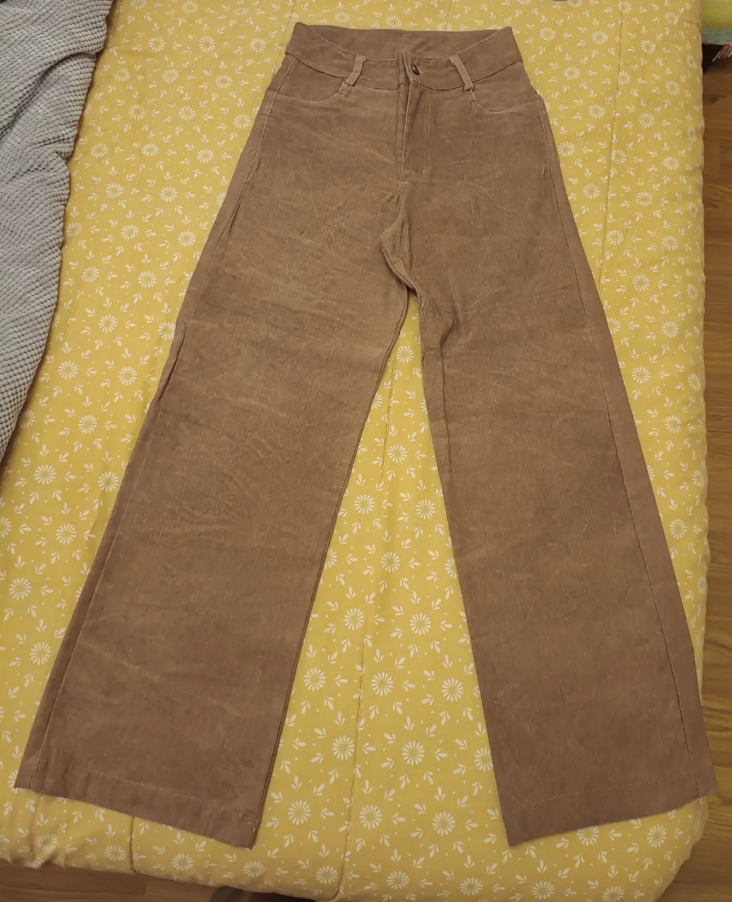 Pantalón Sin marca · Talle M