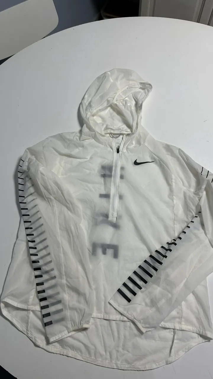 Rompeviento Nike - imagen 1
