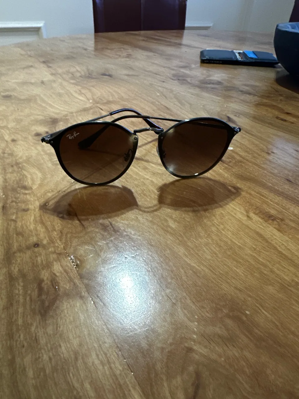 Ray-Ban