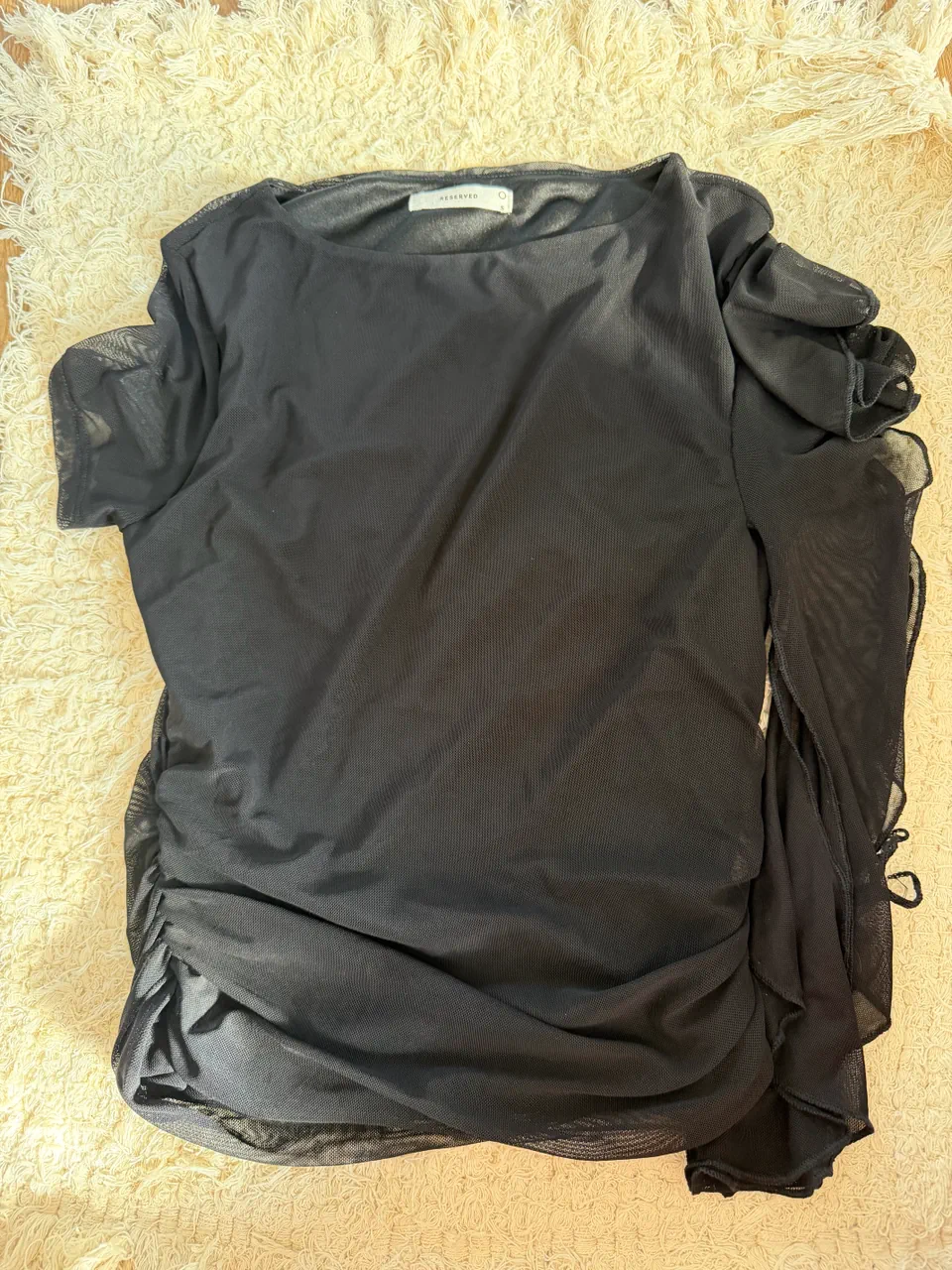 Reserved · Talle S