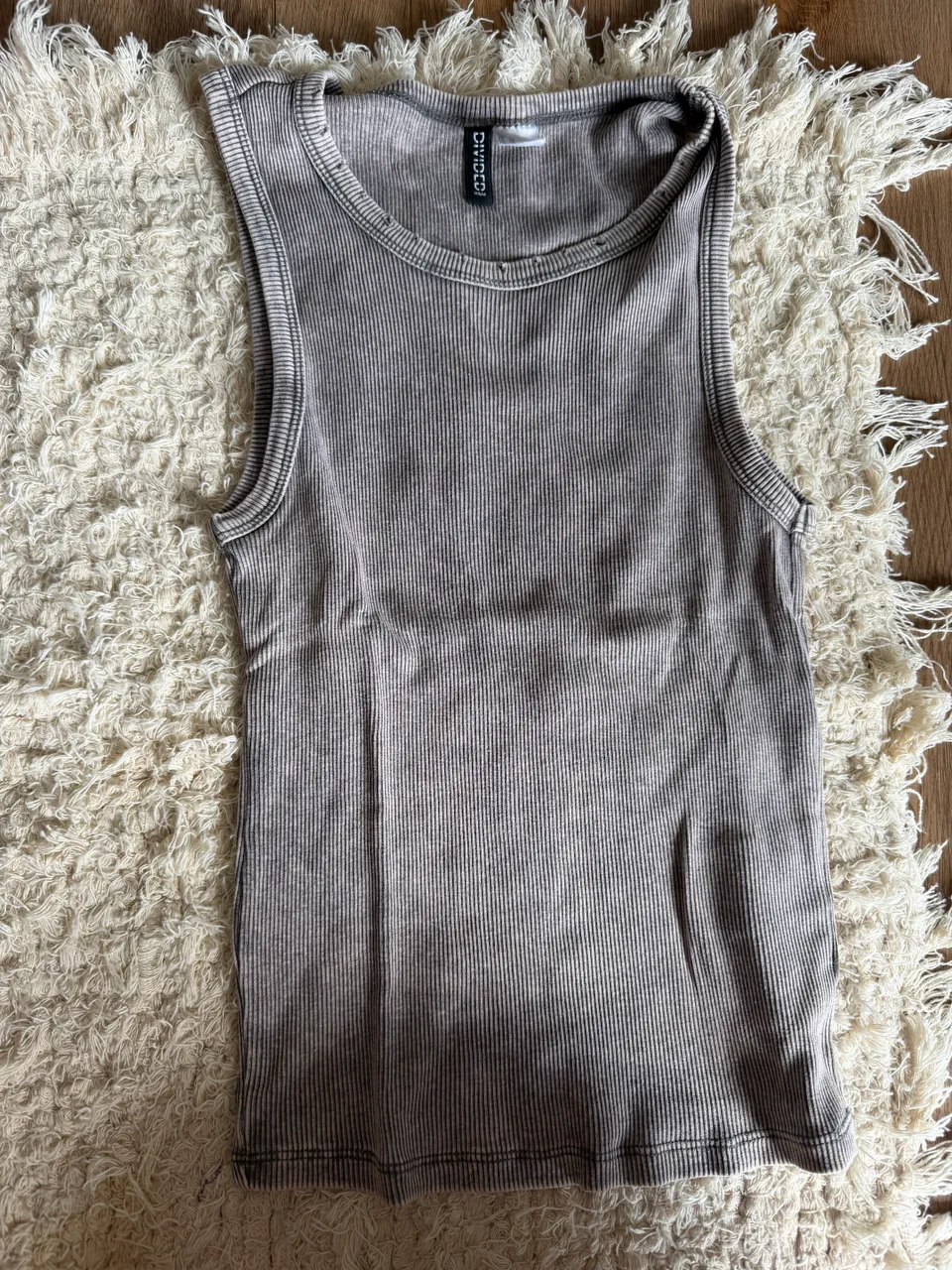 Musculosa Hym divided - imagen 1
