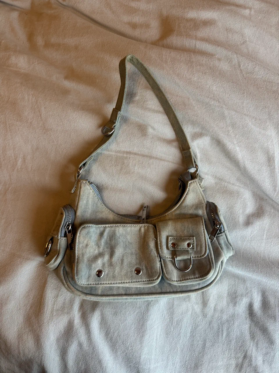 Cartera Bershka
