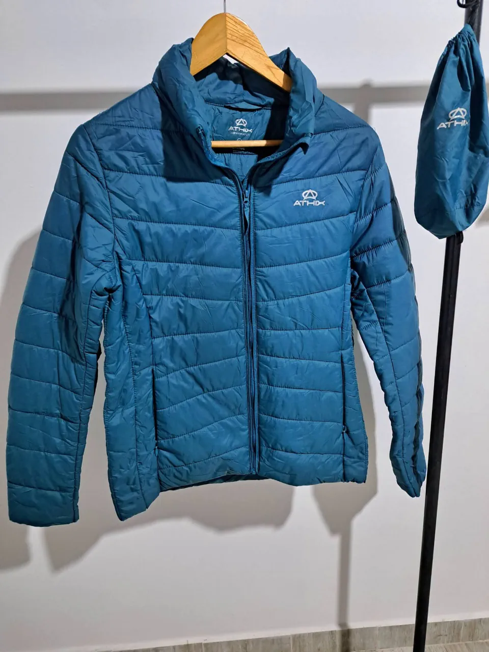 Campera Athix - imagen 1